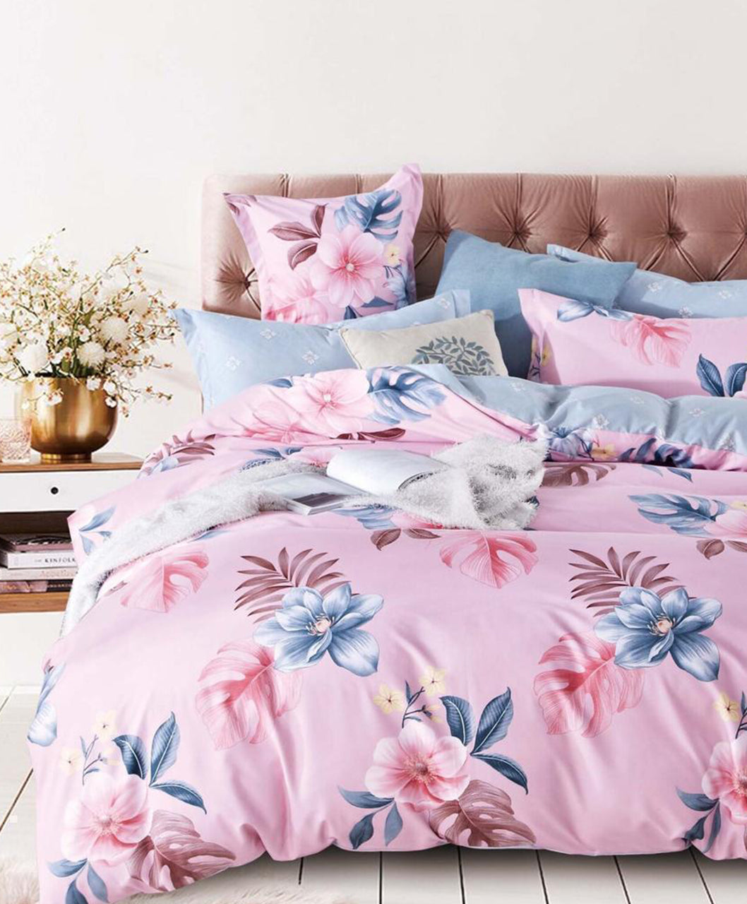Furnishia Daffodil Pastel Pink Bloom
