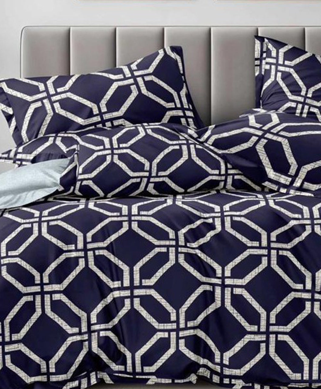 Furnishia Premium Polycotton Royal Grid Double Bedsheet