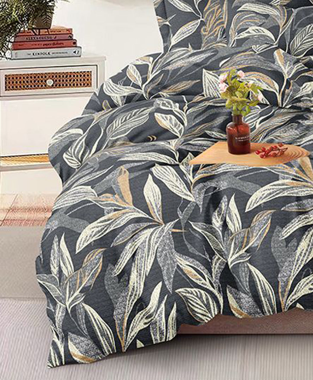 Furnishia Festive Bloom Horizon