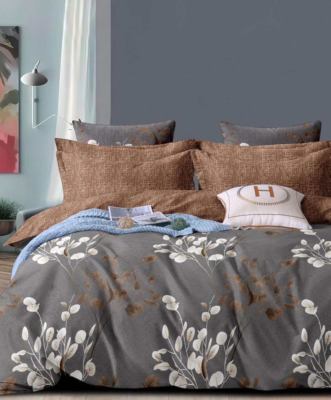 Furnishia Daffodil Rustic Grey Bloom